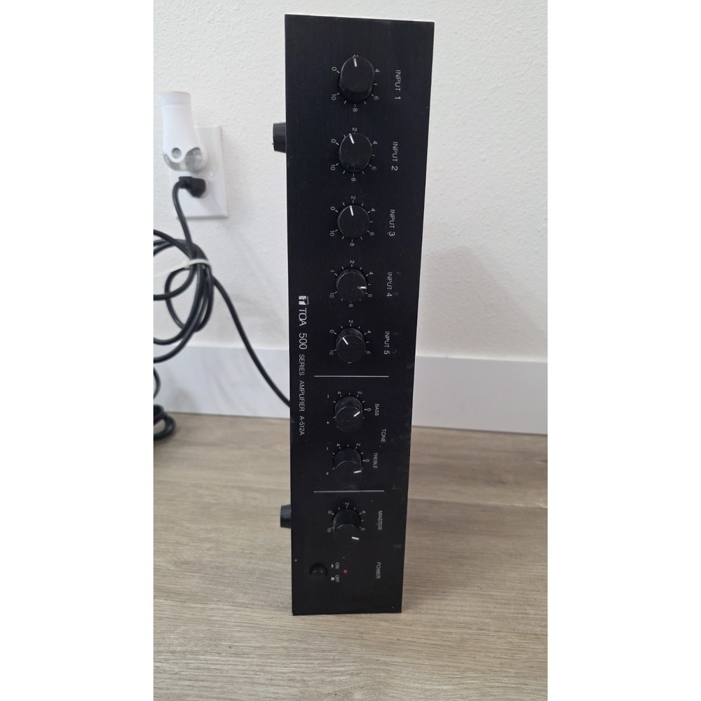 TOA 500 SERIES A-512A Audio Amplifier Mixer